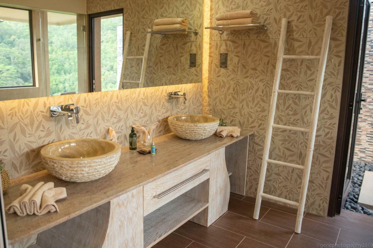 Le Duc Hillview Villas Anse Volbert Village Exterior foto